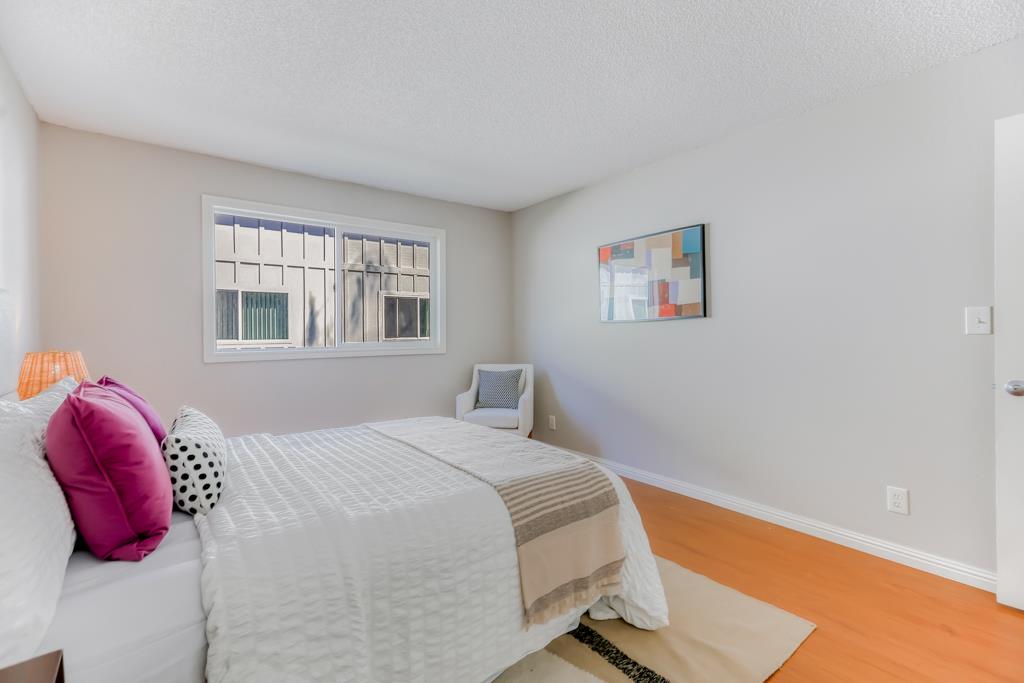 Detail Gallery Image 18 of 52 For 255 S Rengstorff Ave #45,  Mountain View,  CA 94040 - 3 Beds | 2 Baths