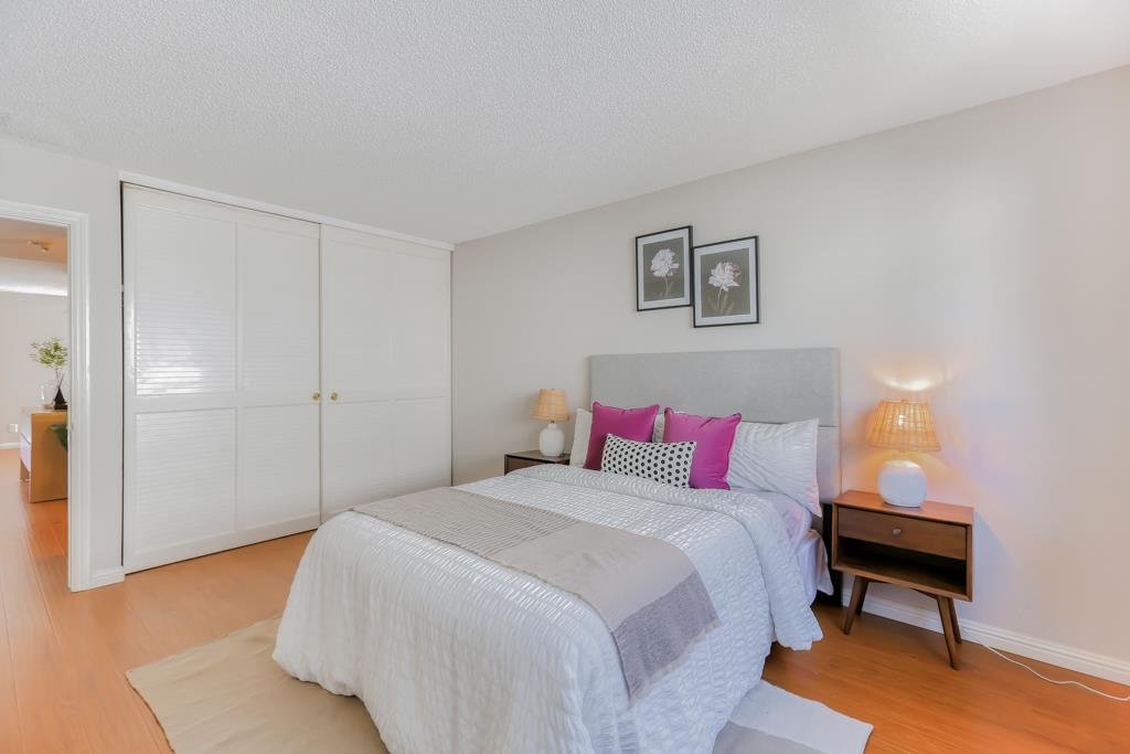 Detail Gallery Image 20 of 52 For 255 S Rengstorff Ave #45,  Mountain View,  CA 94040 - 3 Beds | 2 Baths