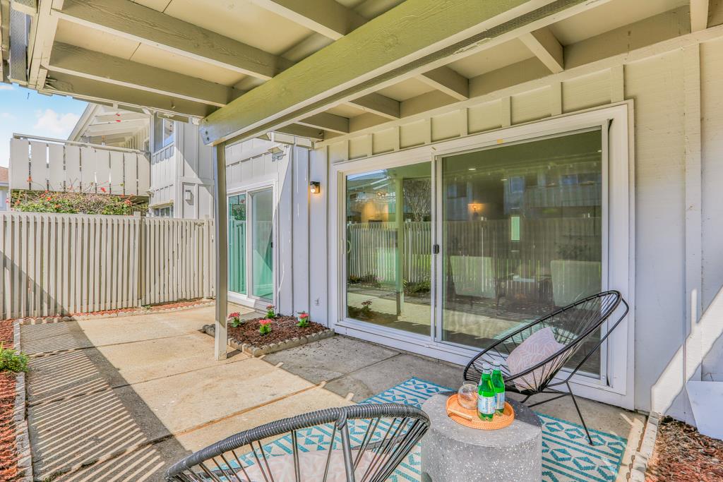 Detail Gallery Image 34 of 52 For 255 S Rengstorff Ave #45,  Mountain View,  CA 94040 - 3 Beds | 2 Baths