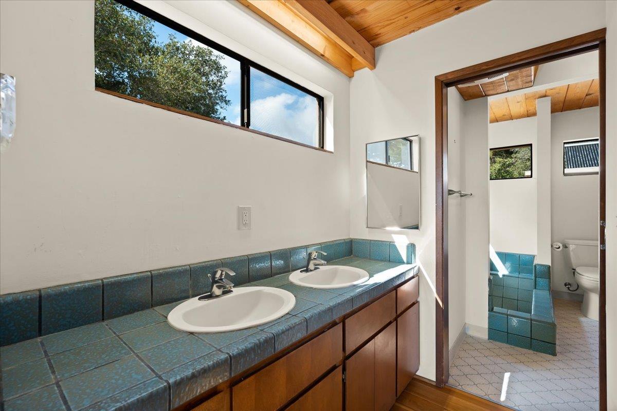 Detail Gallery Image 28 of 57 For 300 Los Robles Rd, Soquel,  CA 95073 - 3 Beds | 2/1 Baths
