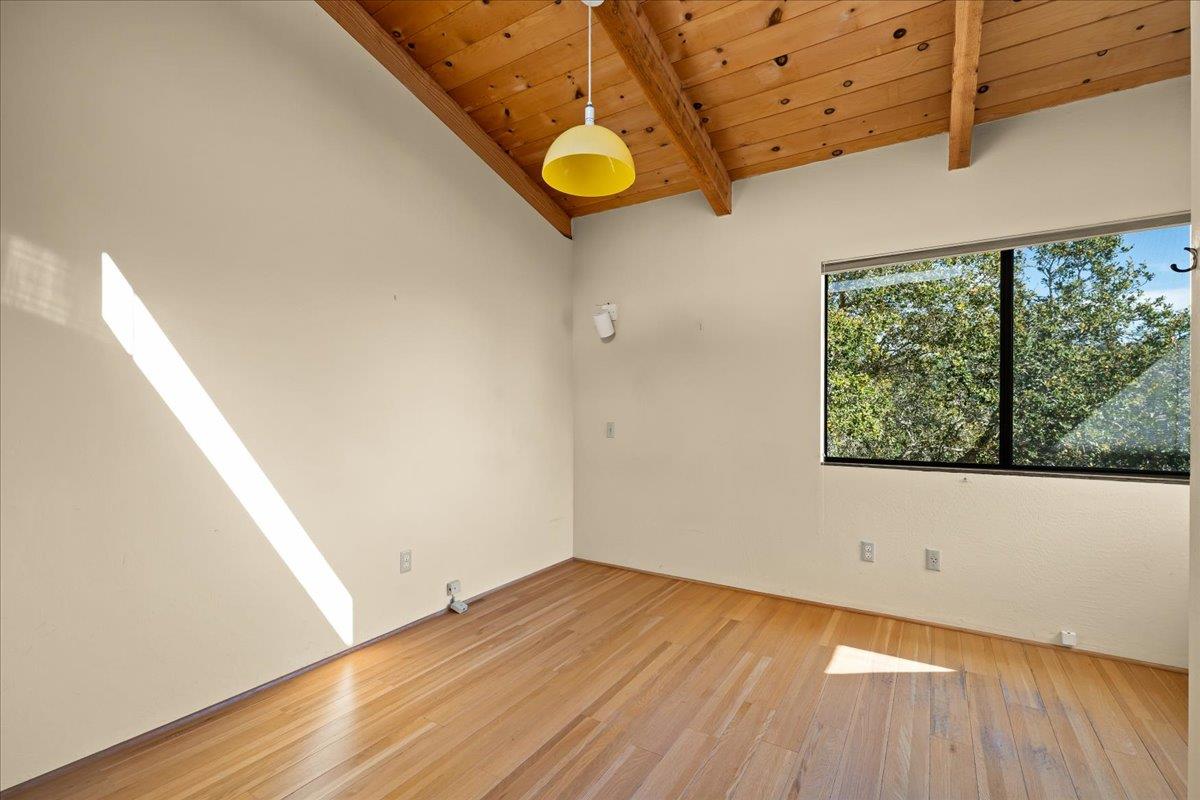 Detail Gallery Image 32 of 57 For 300 Los Robles Rd, Soquel,  CA 95073 - 3 Beds | 2/1 Baths