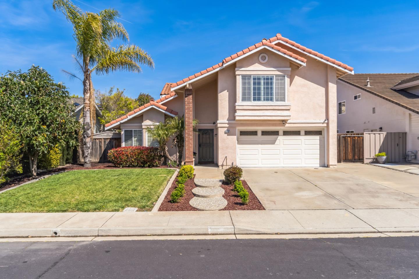 Detail Gallery Image 1 of 1 For 33037 Korbel St, Union City,  CA 94587 - 4 Beds | 2/1 Baths