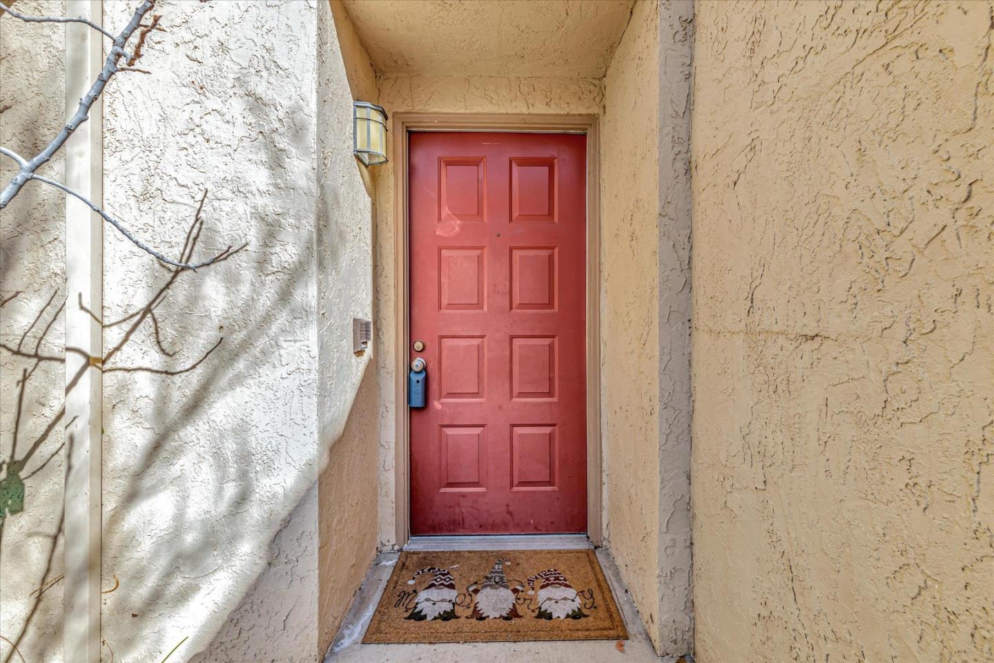 Detail Gallery Image 5 of 50 For 315 Garden Cmn, Livermore,  CA 94551 - 2 Beds | 2/1 Baths