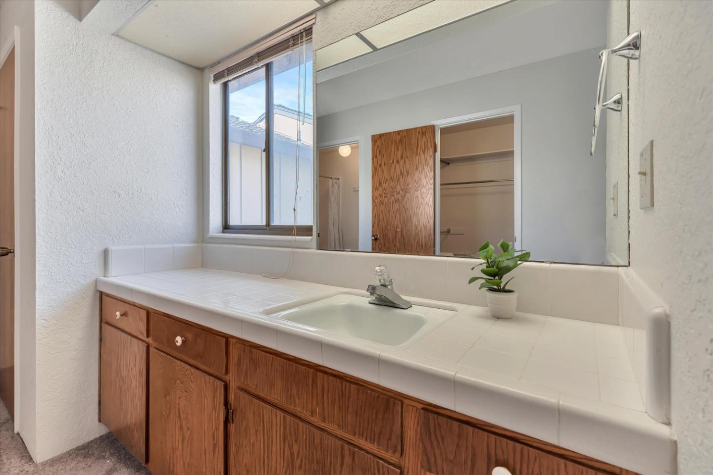 Detail Gallery Image 46 of 57 For 134 Joes Ln, Hollister,  CA 95023 - 2 Beds | 2/1 Baths