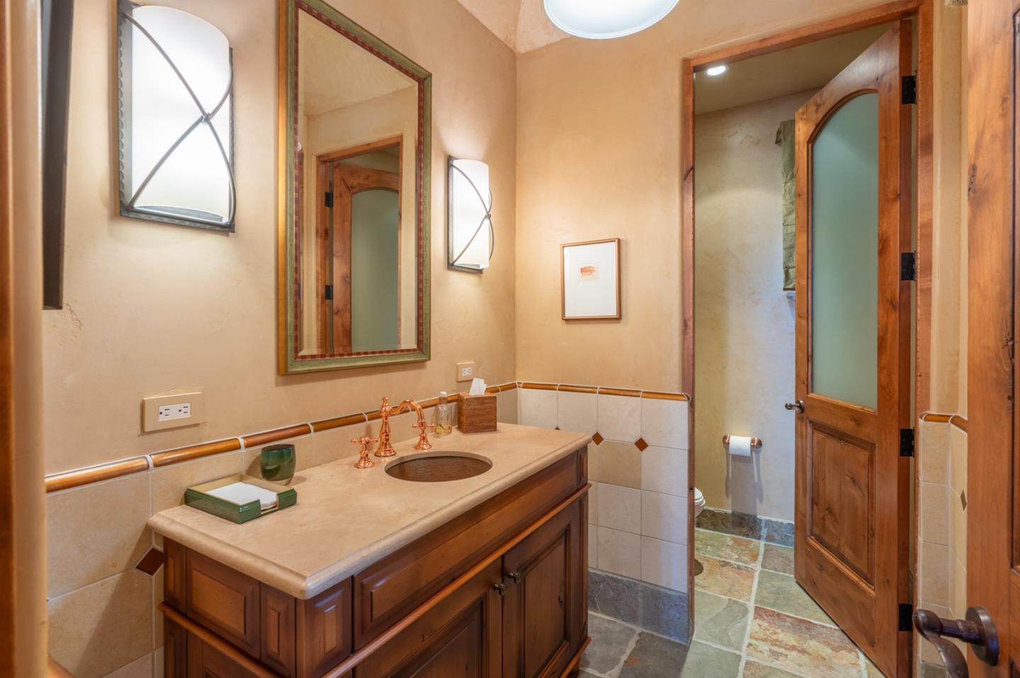 Detail Gallery Image 14 of 21 For 38 Arroyo Sequoia, Carmel,  CA 93923 - 4 Beds | 4/1 Baths