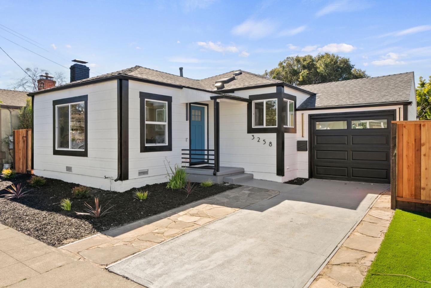 3258 Baker Street, Berkeley, CA 94702