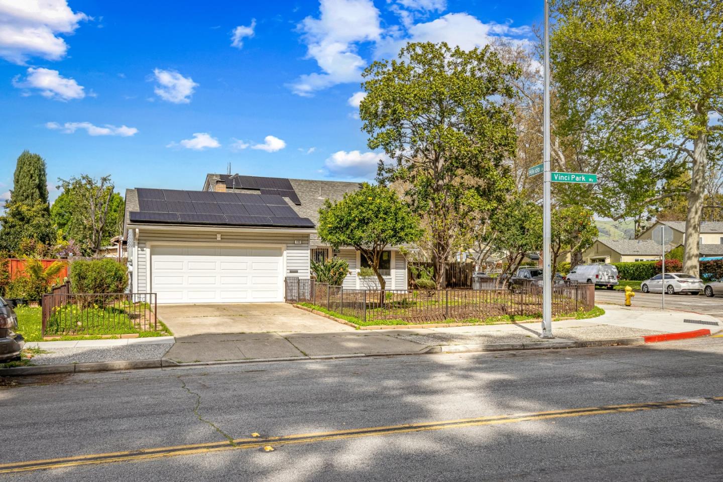 Detail Gallery Image 1 of 1 For 1282 Vinci Park Way, San Jose,  CA 95131 - 4 Beds | 2 Baths