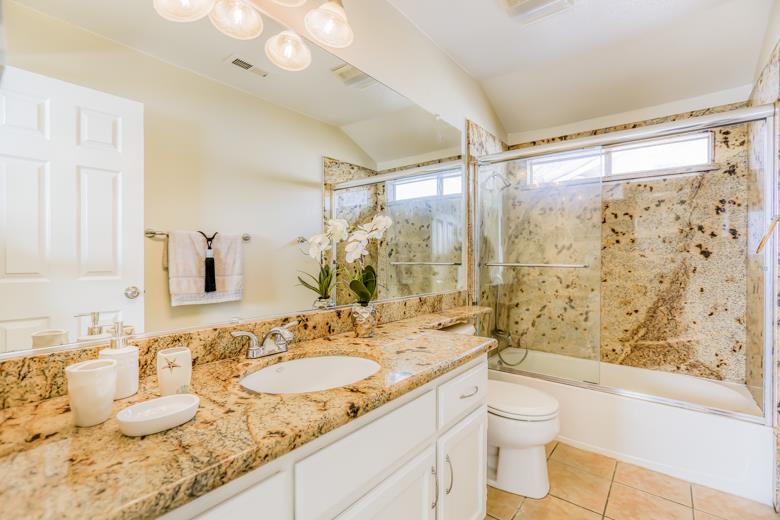Detail Gallery Image 28 of 55 For 15358 Snowy Plover Ct, San Leandro,  CA 94579 - 3 Beds | 2/1 Baths