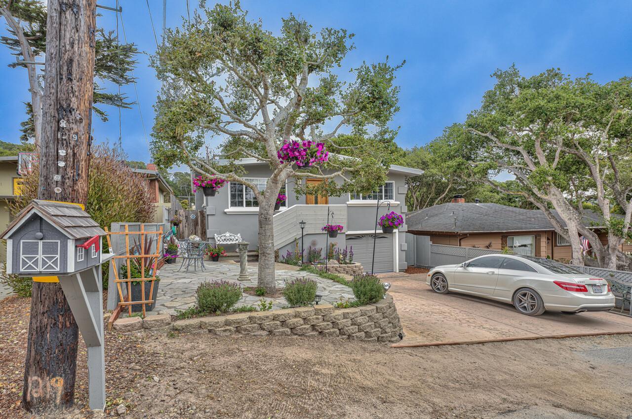 1213 Shafter Avenue, Pacific Grove, CA 