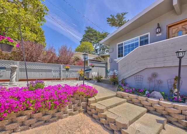 Detail Gallery Image 2 of 24 For 1213 Shafter Ave, Pacific Grove,  CA 93950 - 4 Beds | 1/1 Baths