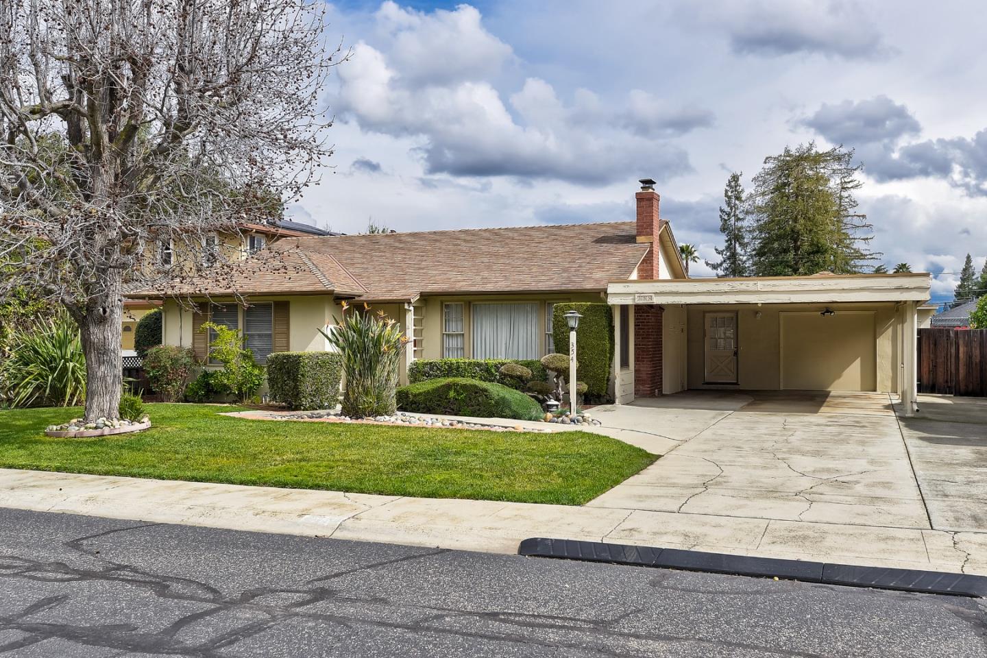 Photo of 354 Carlyn Ave in Campbell, CA