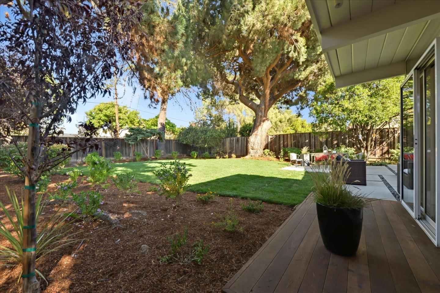 Detail Gallery Image 34 of 34 For 3401 Kenneth Dr, Palo Alto,  CA 94303 - 4 Beds | 2 Baths