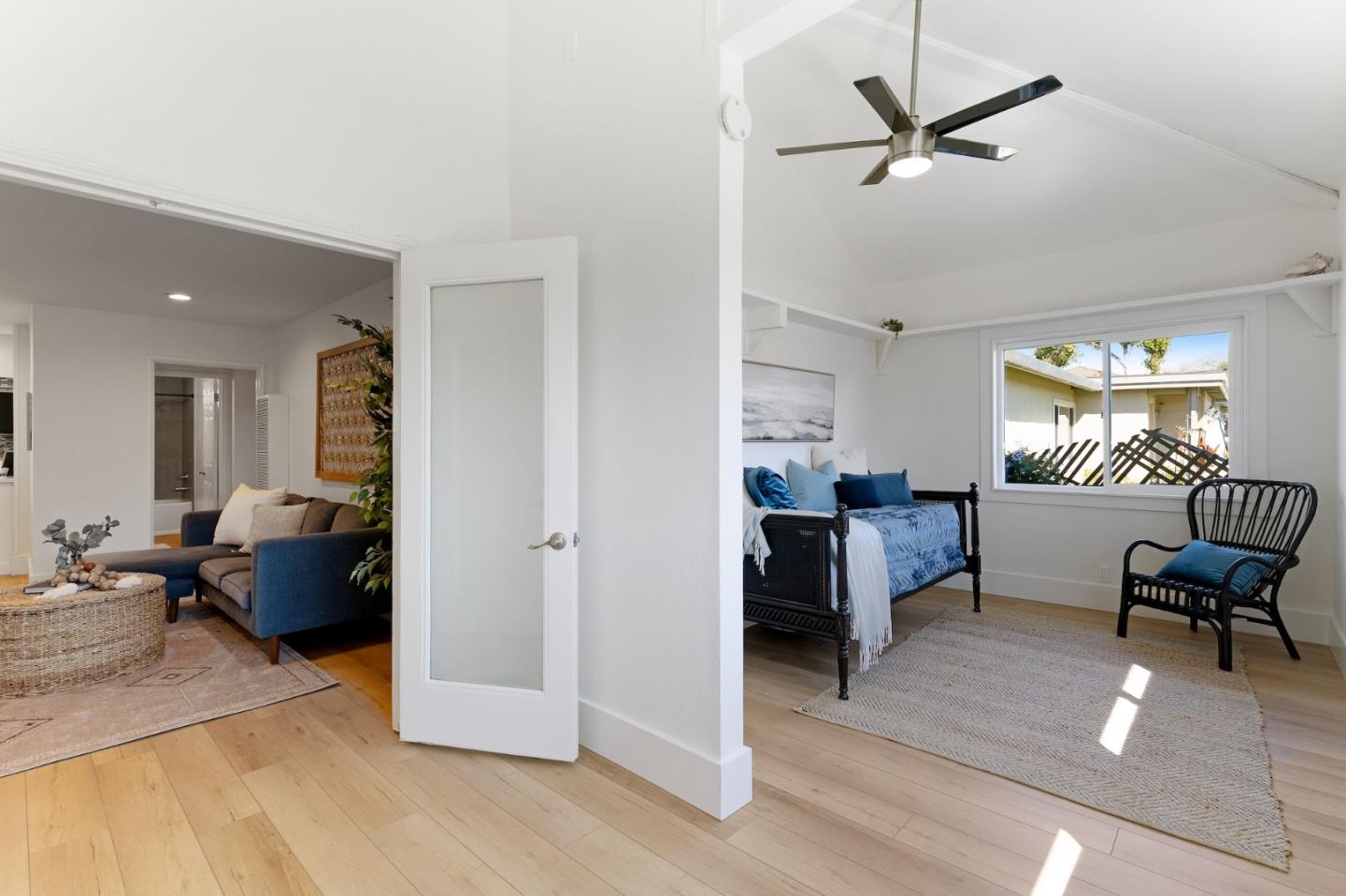 Detail Gallery Image 14 of 44 For 410 Plateau Ave, Santa Cruz,  CA 95060 - 4 Beds | 1 Baths