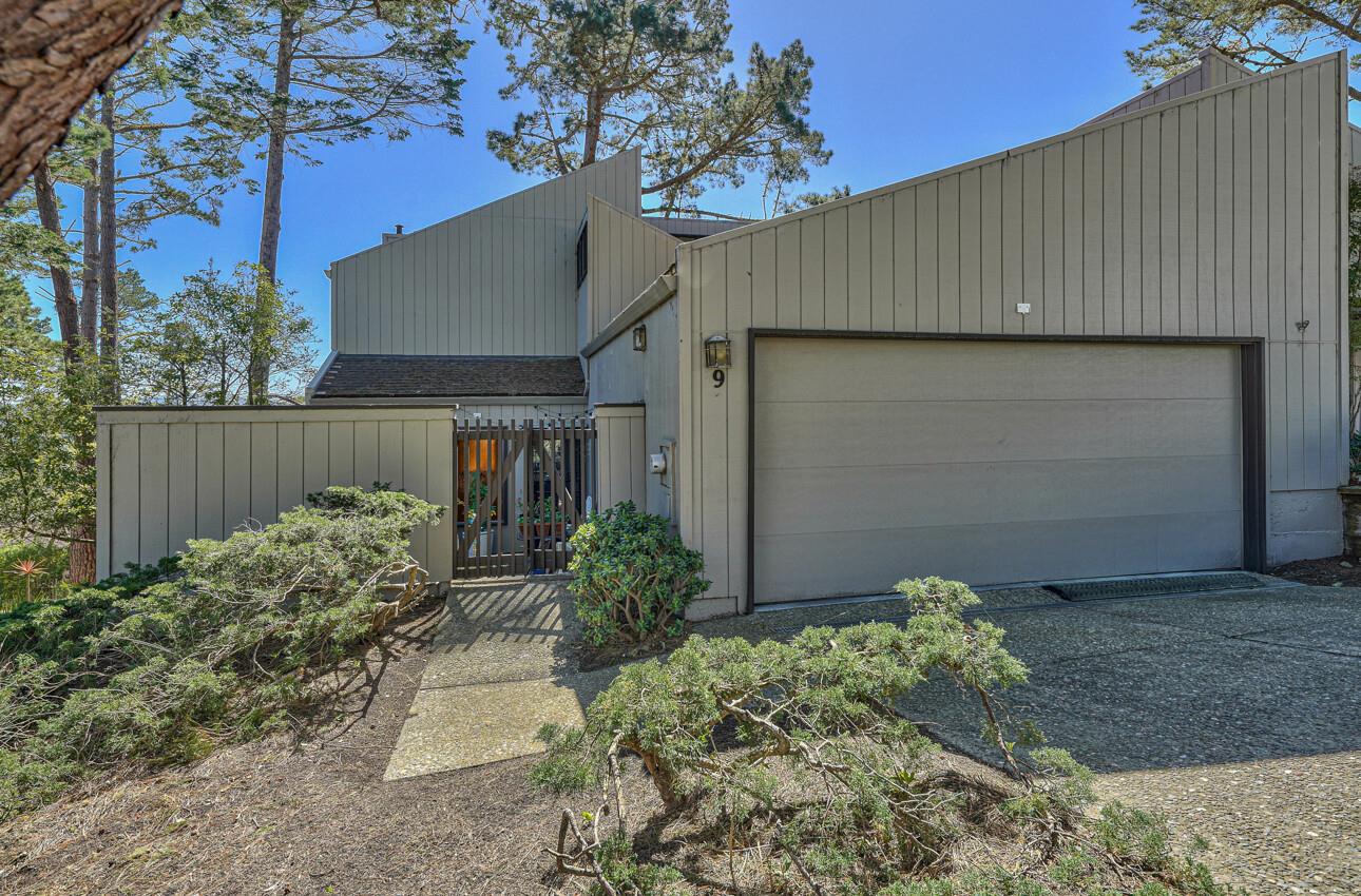 Photo of 249 Forest Ridge Rd #9 in Monterey, CA