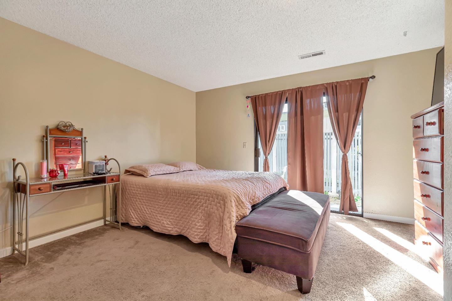 Detail Gallery Image 10 of 24 For 182 Kern St #41,  Salinas,  CA 93905 - 2 Beds | 2 Baths