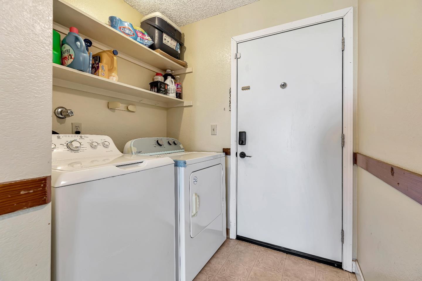 Detail Gallery Image 13 of 24 For 182 Kern St #41,  Salinas,  CA 93905 - 2 Beds | 2 Baths
