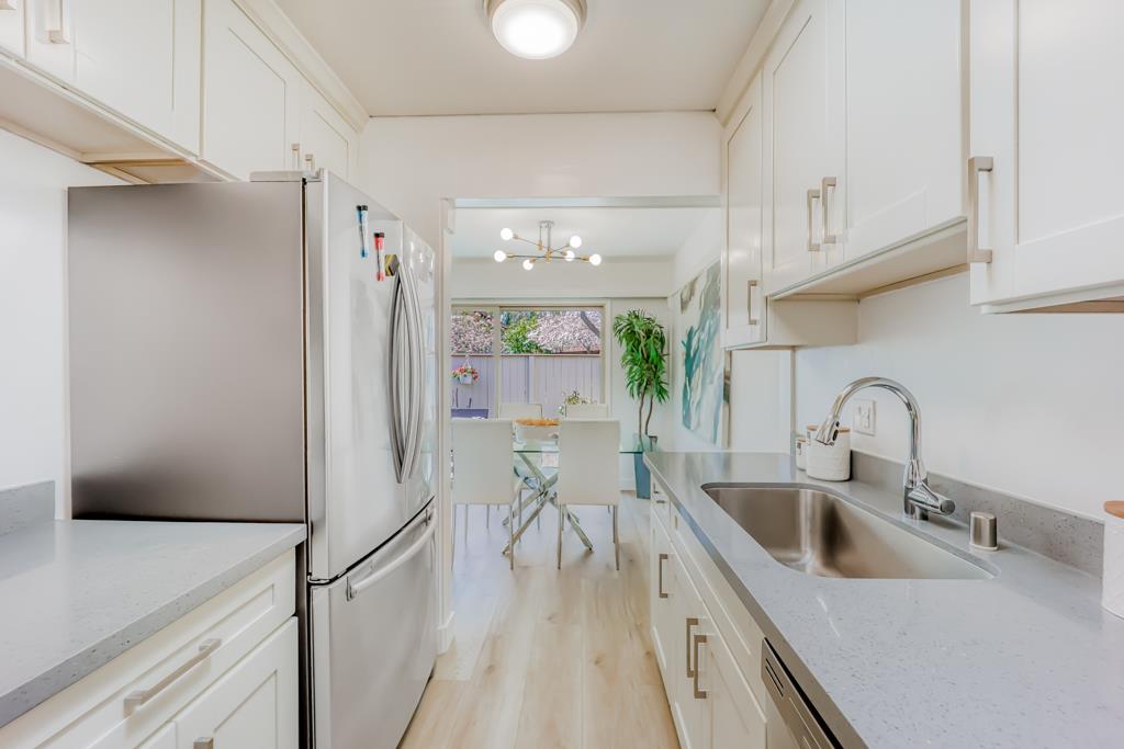 Detail Gallery Image 28 of 55 For 500 W Middlefield Rd #63,  Mountain View,  CA 94043 - 1 Beds | 1 Baths