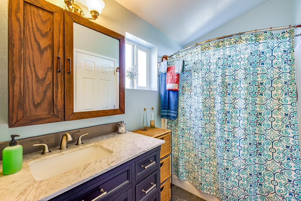 Detail Gallery Image 26 of 58 For 31900 Loma Chiquita Rd, Los Gatos,  CA 95033 - 4 Beds | 2 Baths