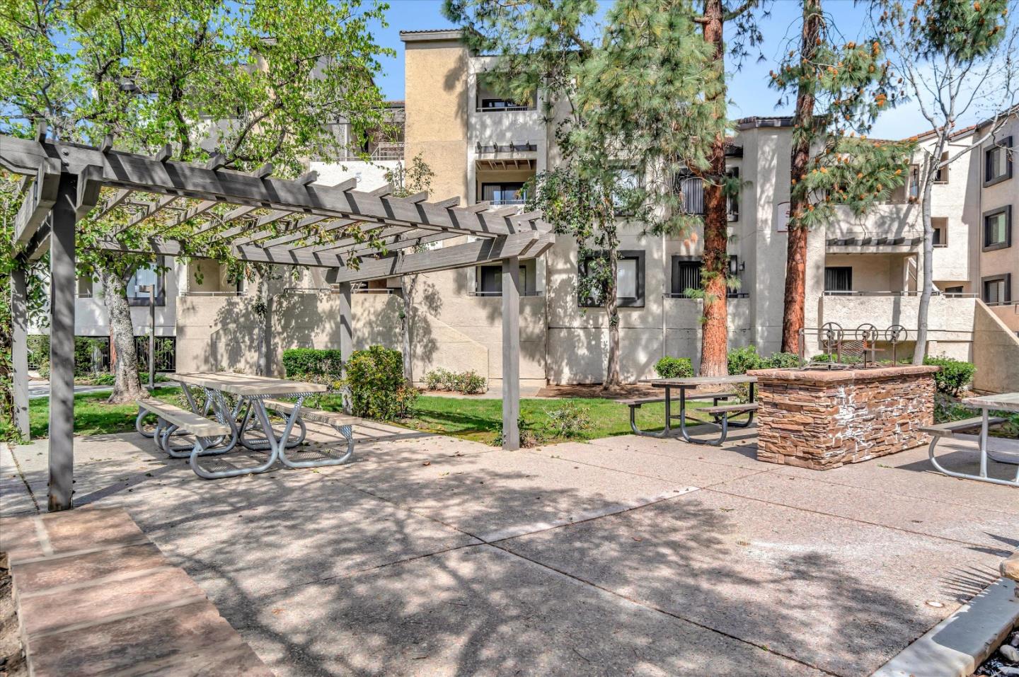 Detail Gallery Image 20 of 24 For 880 E Fremont Ave #202,  Sunnyvale,  CA 94087 - 1 Beds | 1 Baths
