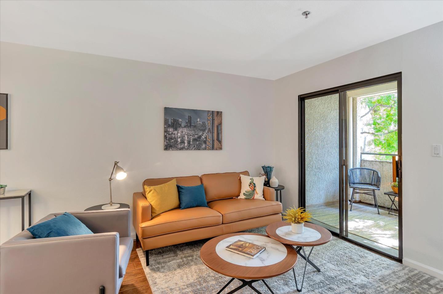 Detail Gallery Image 5 of 24 For 880 E Fremont Ave #202,  Sunnyvale,  CA 94087 - 1 Beds | 1 Baths