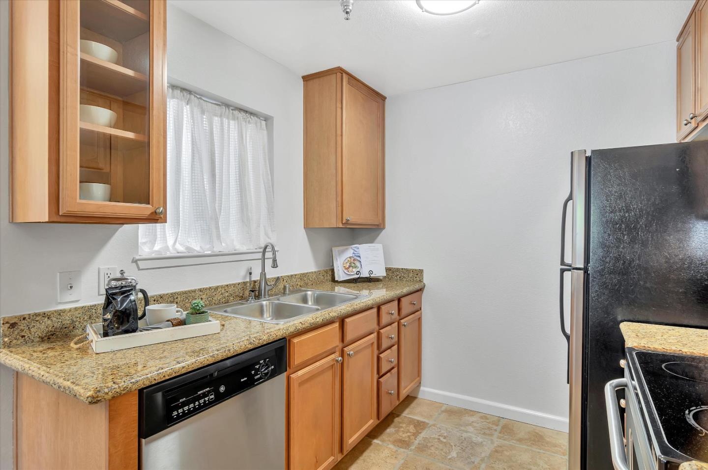 Detail Gallery Image 6 of 24 For 880 E Fremont Ave #202,  Sunnyvale,  CA 94087 - 1 Beds | 1 Baths