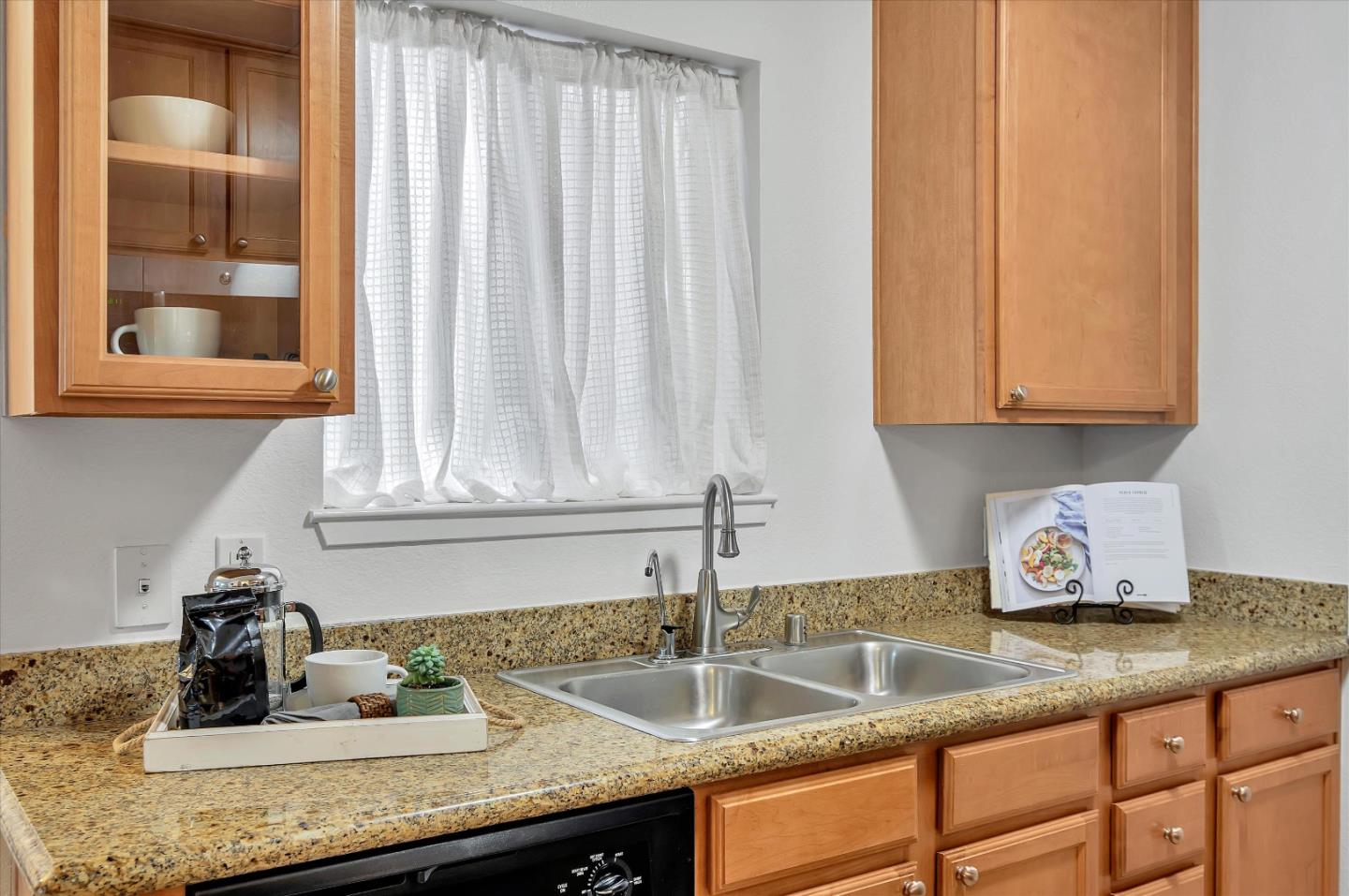 Detail Gallery Image 9 of 24 For 880 E Fremont Ave #202,  Sunnyvale,  CA 94087 - 1 Beds | 1 Baths