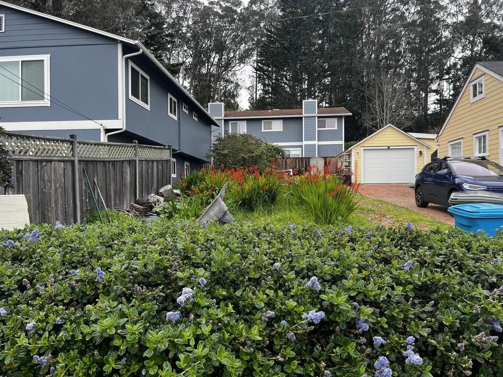 Photo of 0 Etheldore St in Moss Beach, CA