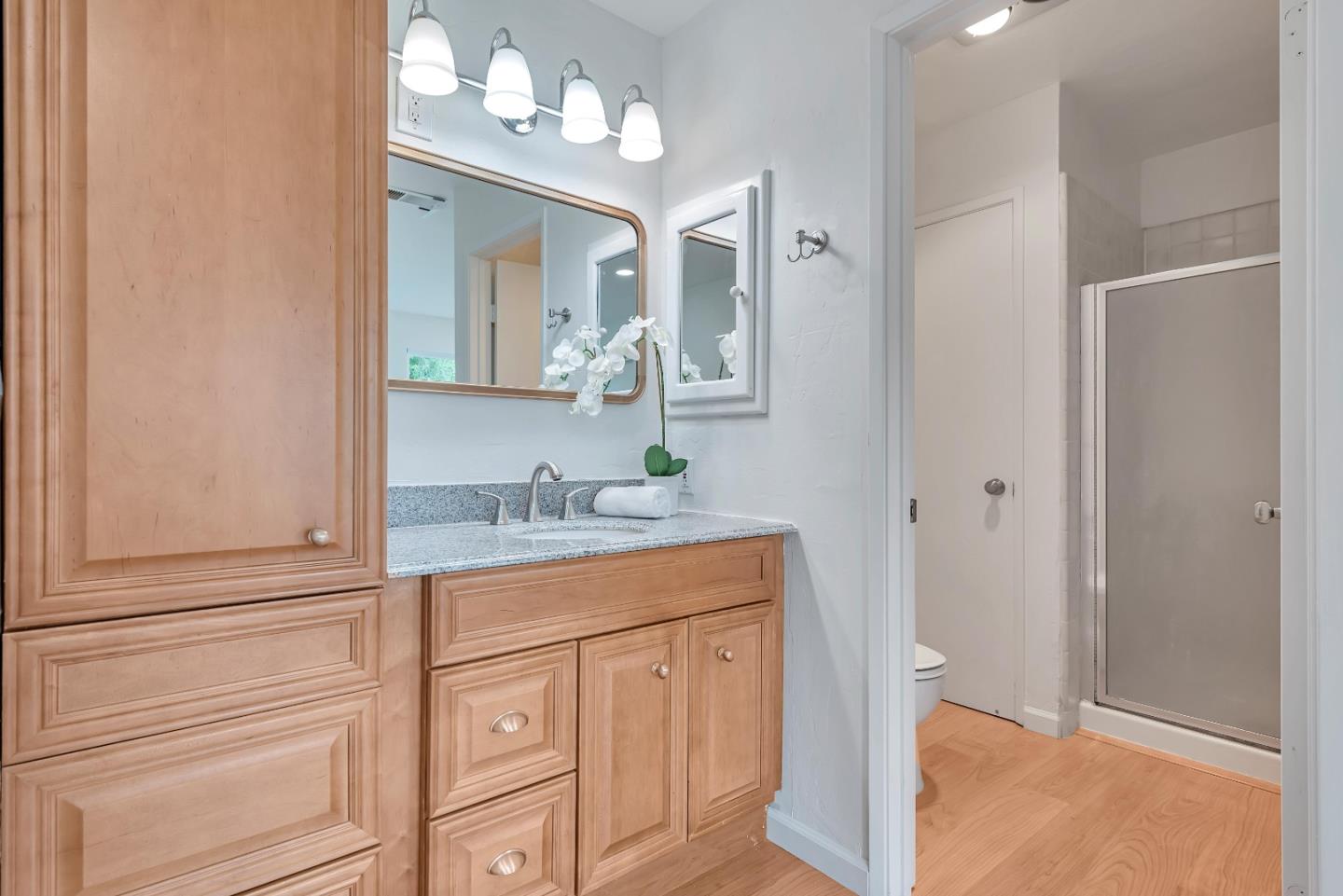 Detail Gallery Image 30 of 43 For 470 N Winchester Blvd #204,  Santa Clara,  CA 95050 - 2 Beds | 2/1 Baths