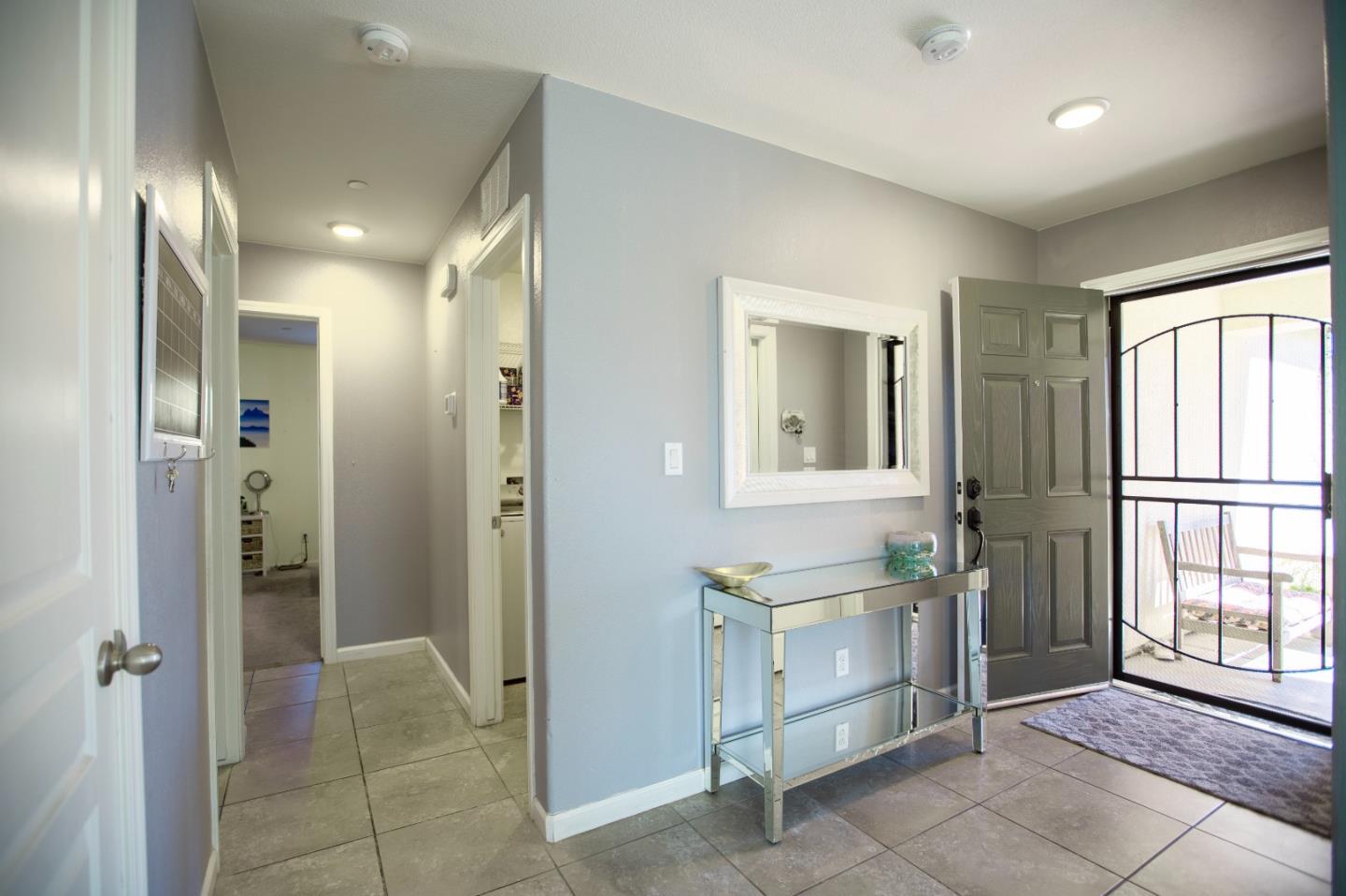 Detail Gallery Image 5 of 14 For 1501 La Purisma St, Los Banos,  CA 93635 - 3 Beds | 2 Baths