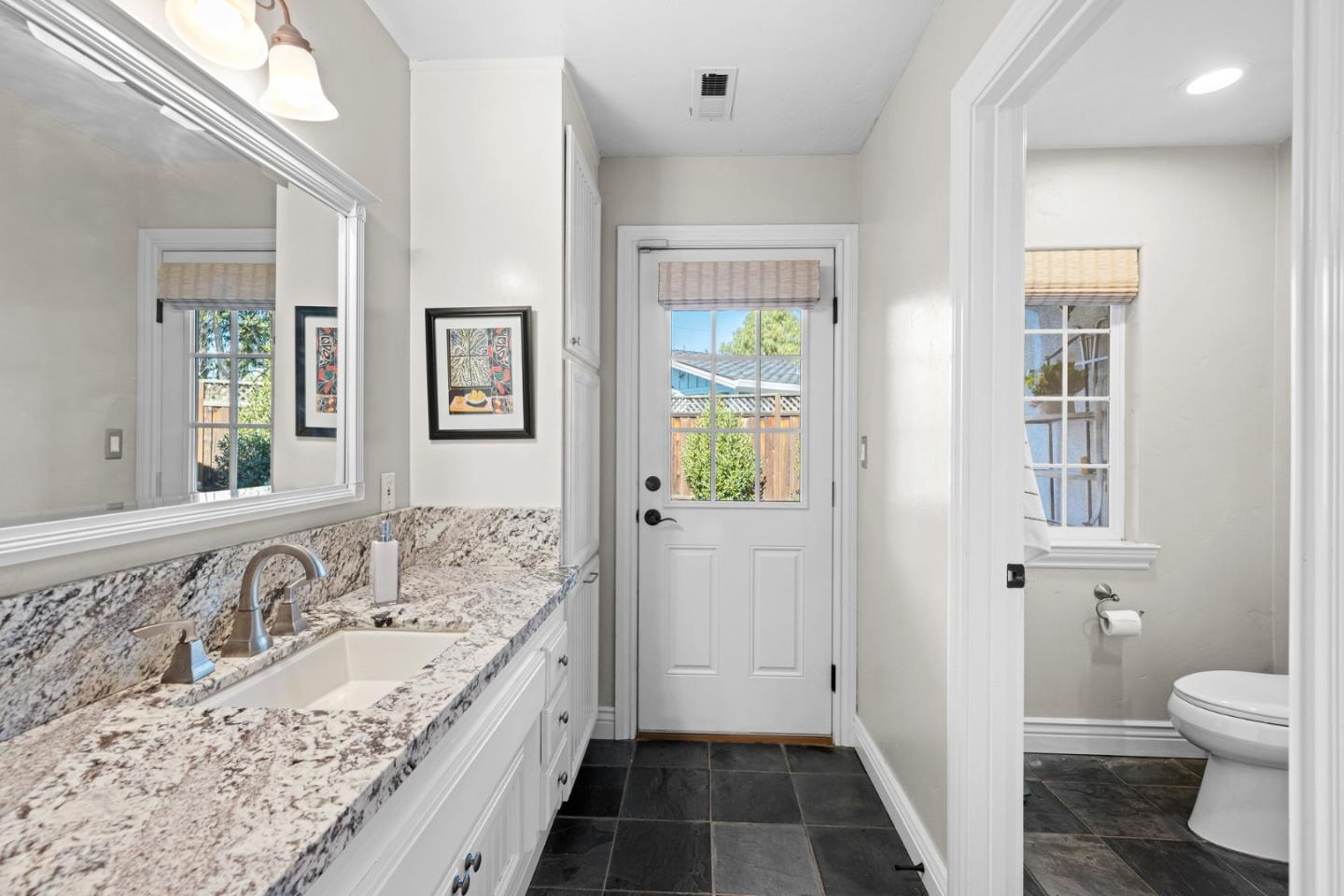Detail Gallery Image 16 of 63 For 7831 Santa Theresa Dr, Gilroy,  CA 95020 - 4 Beds | 2/1 Baths