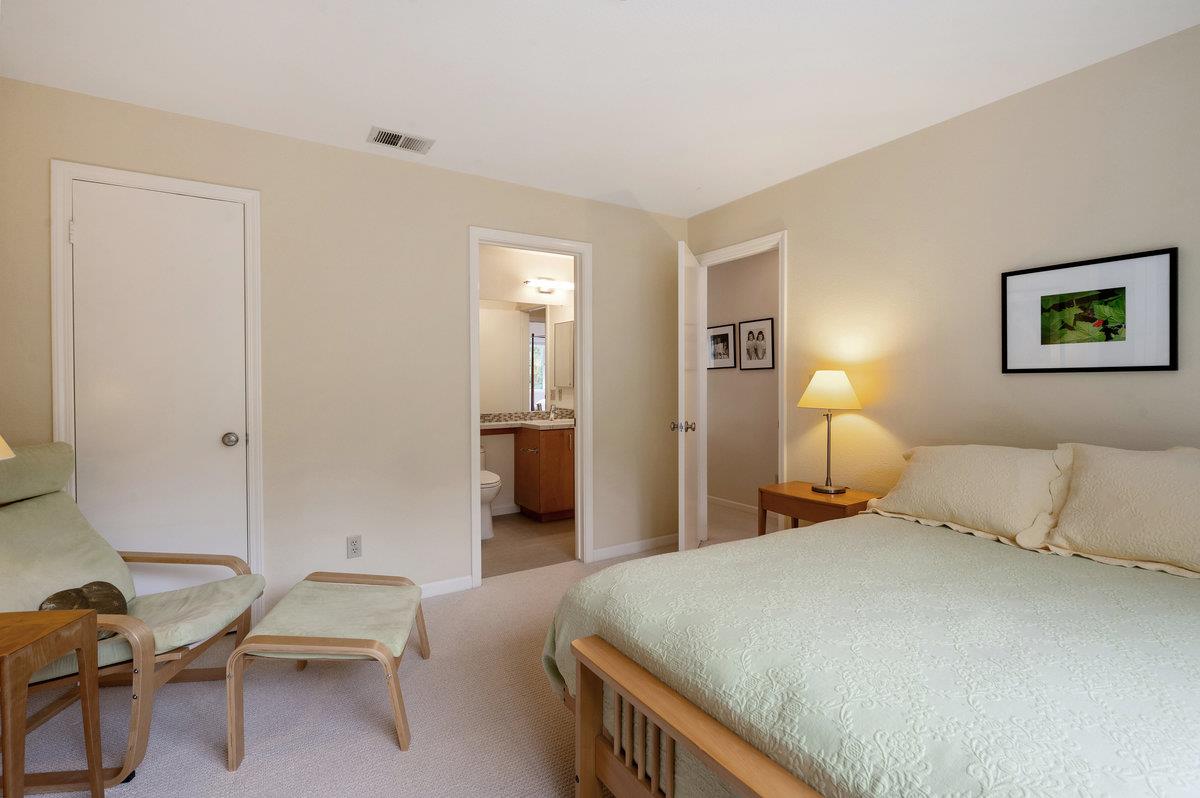Detail Gallery Image 24 of 33 For 495 Mountain View Dr #1,  Daly City,  CA 94014 - 2 Beds | 2 Baths