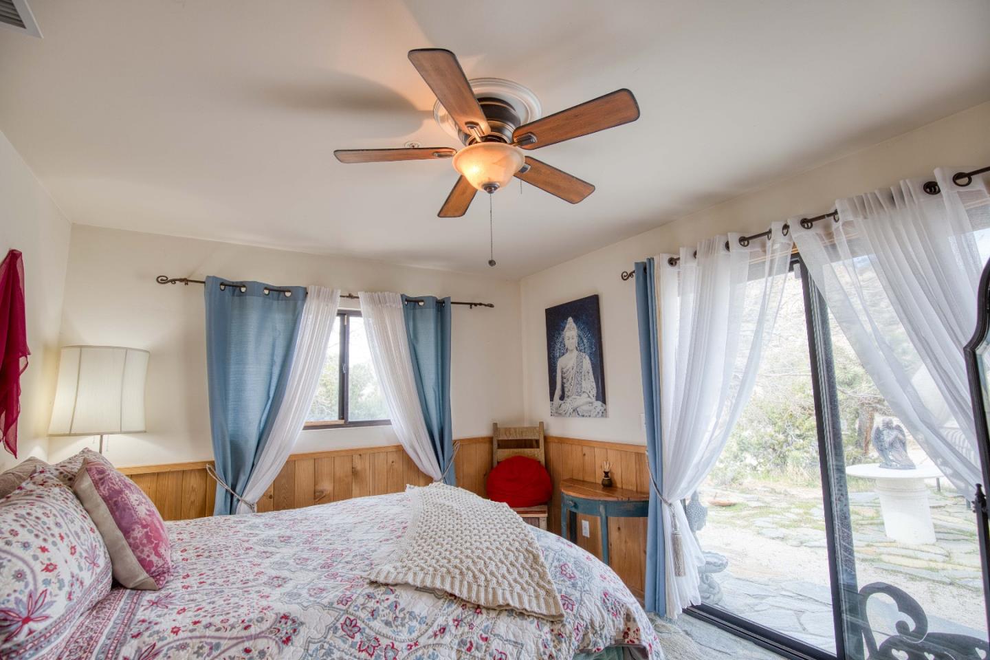 Detail Gallery Image 12 of 27 For 56564 Nelson Ave, Yucca Valley,  CA 92284 - 2 Beds | 1 Baths
