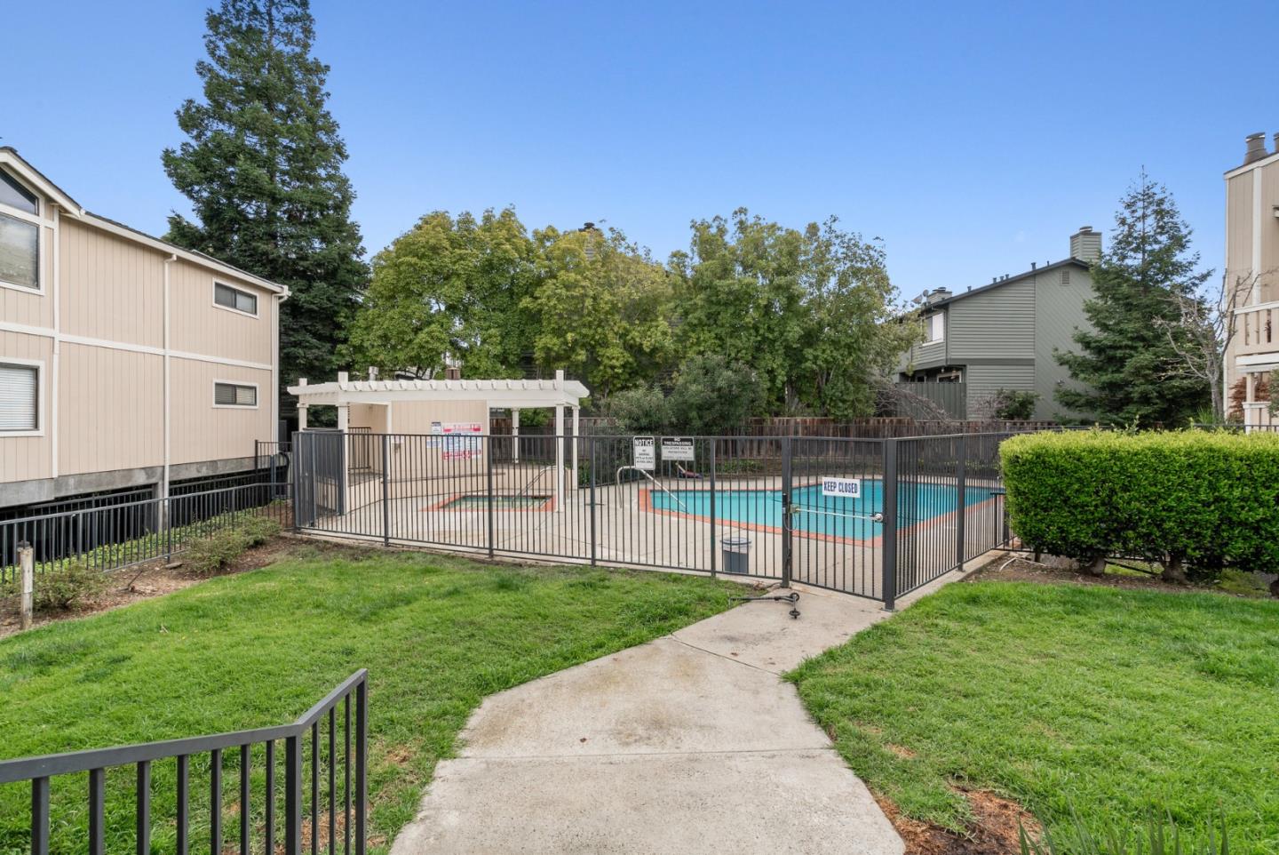 Detail Gallery Image 21 of 24 For 2857 S Bascom Ave #105,  Campbell,  CA 95008 - 2 Beds | 2 Baths