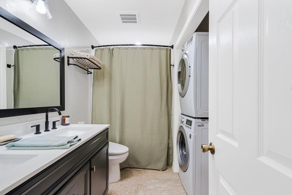 Detail Gallery Image 18 of 32 For 801 Nash Rd #B9,  Hollister,  CA 95023 - 2 Beds | 1/1 Baths