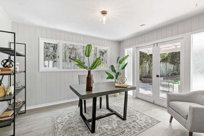 Detail Gallery Image 16 of 37 For 530 Reina Del Mar Ave, Pacifica,  CA 94044 - 4 Beds | 2/1 Baths