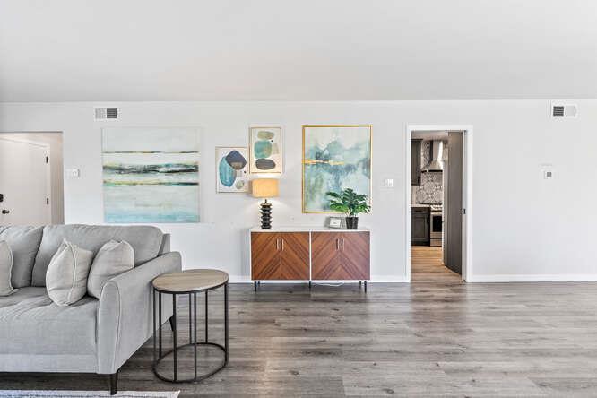 Detail Gallery Image 9 of 37 For 530 Reina Del Mar Ave, Pacifica,  CA 94044 - 4 Beds | 2/1 Baths