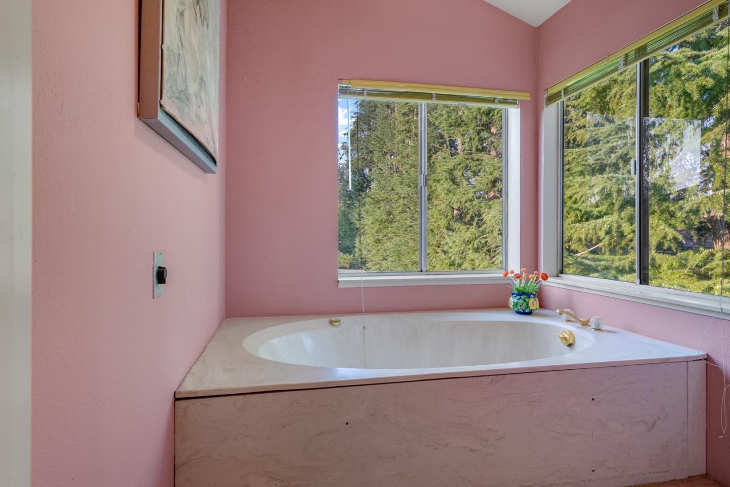 Detail Gallery Image 32 of 46 For 15055 Blossom Hill Rd, Los Gatos,  CA 95032 - 4 Beds | 2/1 Baths