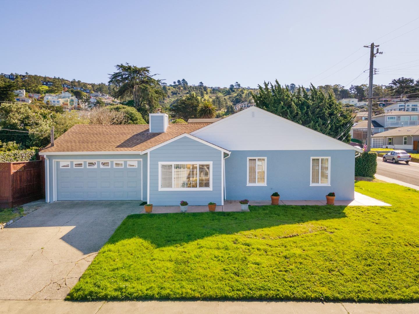 Detail Gallery Image 1 of 1 For 341 Fremont Ave, Pacifica,  CA 94044 - 3 Beds | 2 Baths