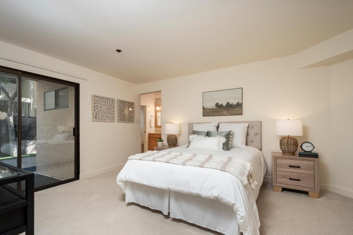 Detail Gallery Image 21 of 48 For 35 9th Ave #3,  San Mateo,  CA 94401 - 2 Beds | 2 Baths