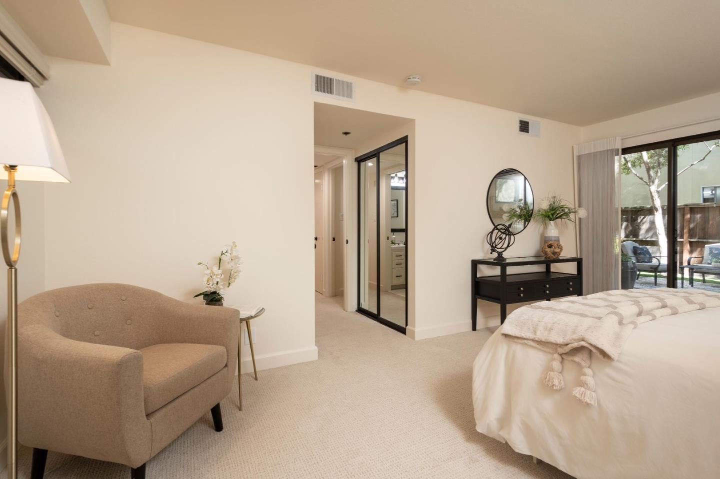 Detail Gallery Image 22 of 48 For 35 9th Ave #3,  San Mateo,  CA 94401 - 2 Beds | 2 Baths