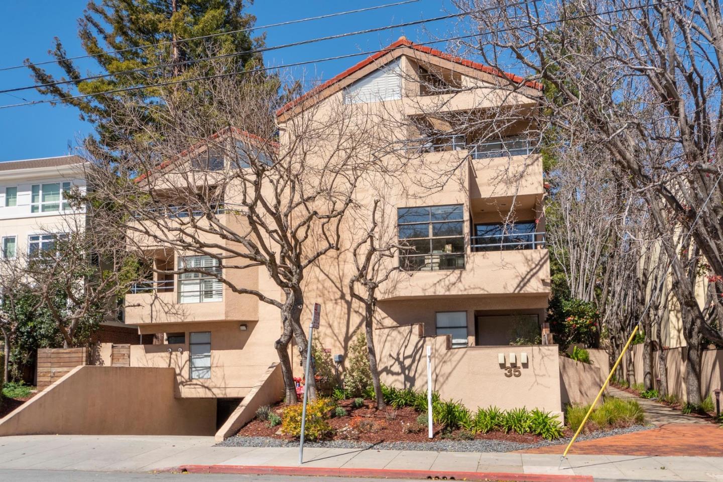 Detail Gallery Image 38 of 48 For 35 9th Ave #3,  San Mateo,  CA 94401 - 2 Beds | 2 Baths