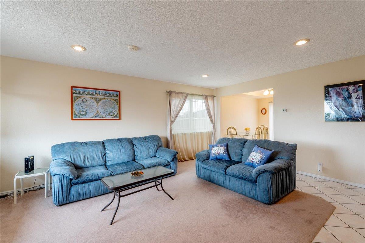 Detail Gallery Image 7 of 33 For 1730 Waring St, Seaside,  CA 93955 - 4 Beds | 2 Baths