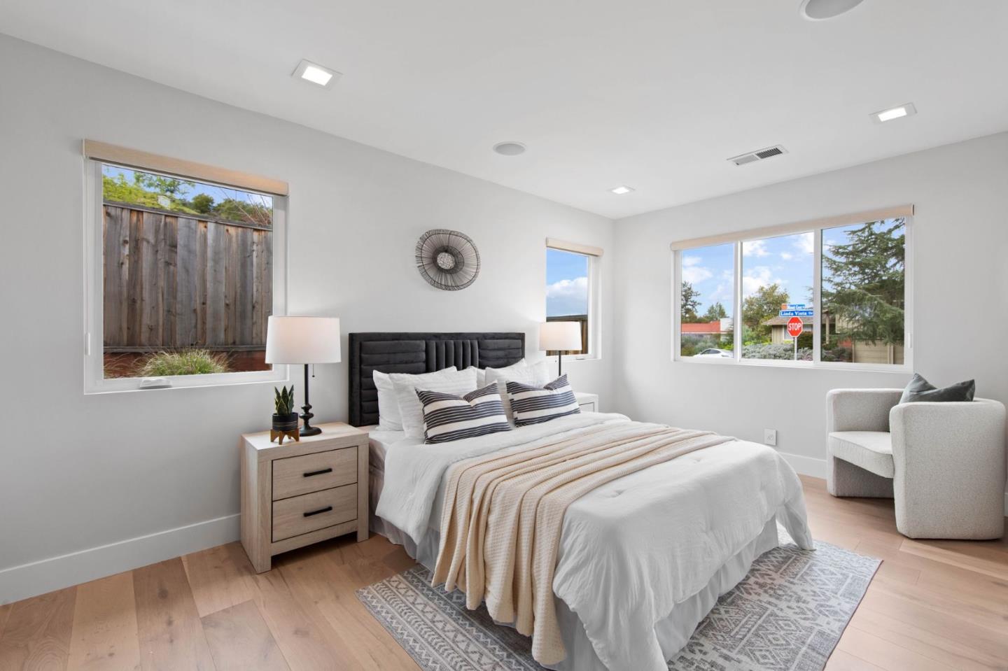 Detail Gallery Image 28 of 60 For 11147 Linda Vista Dr, Cupertino,  CA 95014 - 4 Beds | 2/1 Baths