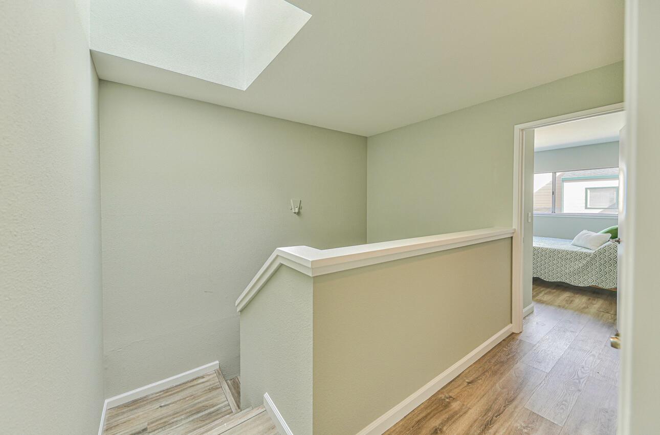 Detail Gallery Image 17 of 30 For 189 San Pablo Ct #2,  Marina,  CA 93933 - 3 Beds | 1/1 Baths