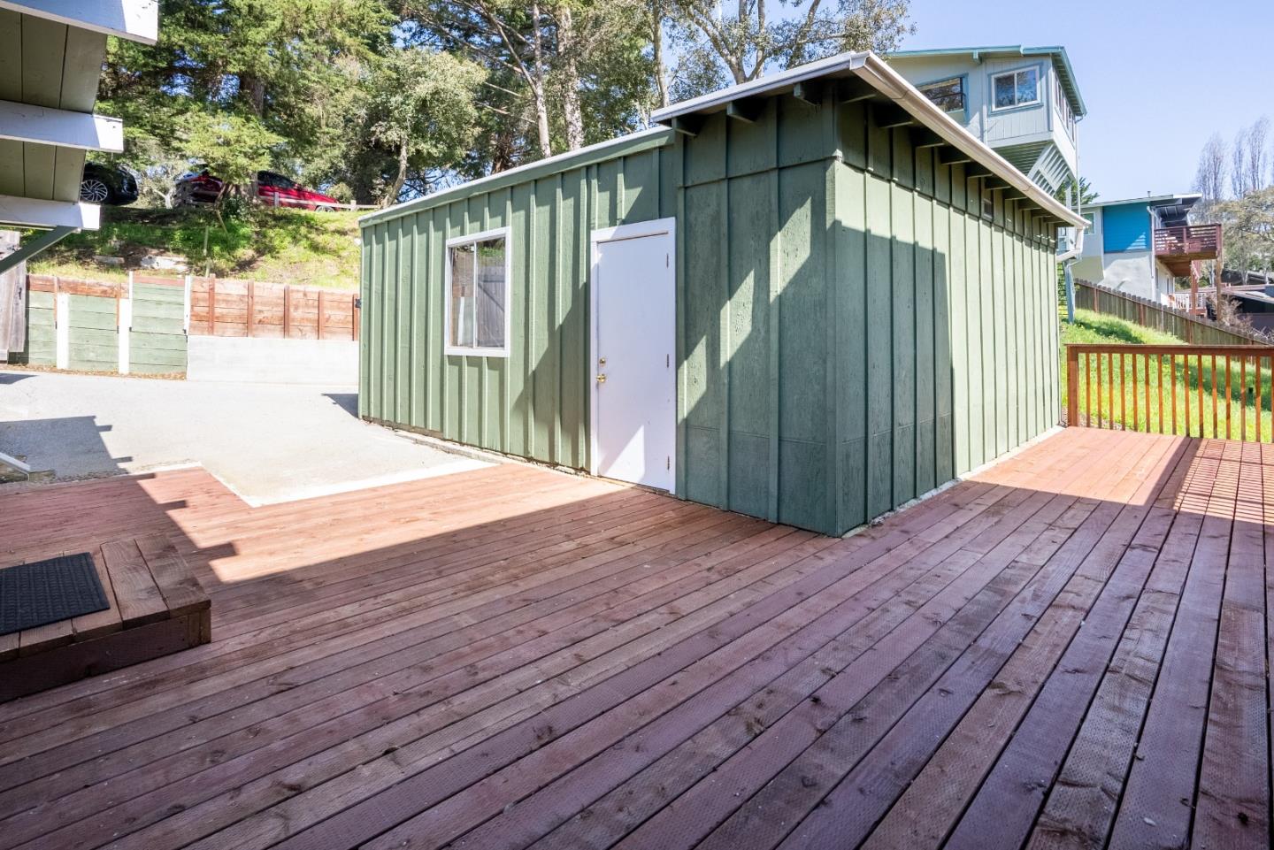 Detail Gallery Image 9 of 43 For 9396 Monroe Ave, Aptos,  CA 95003 - 3 Beds | 2 Baths