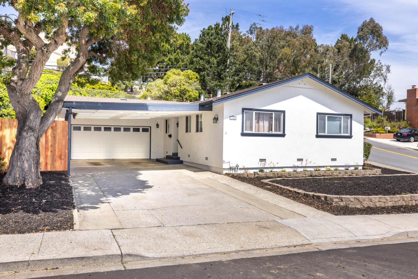 Photo of 2100 Valleywood Dr in San Bruno, CA