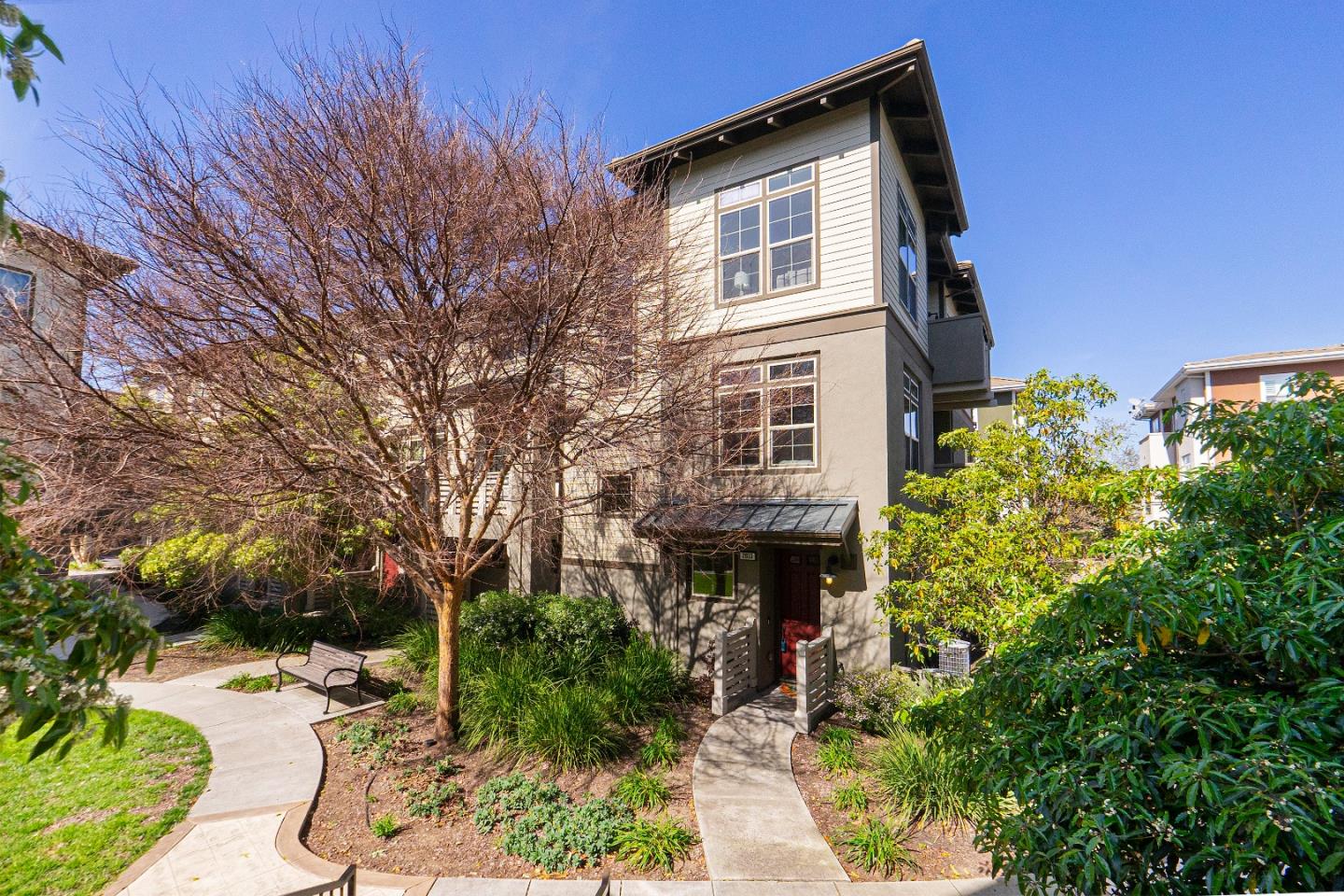 2833 Alvarado Avenue, San Mateo, CA 