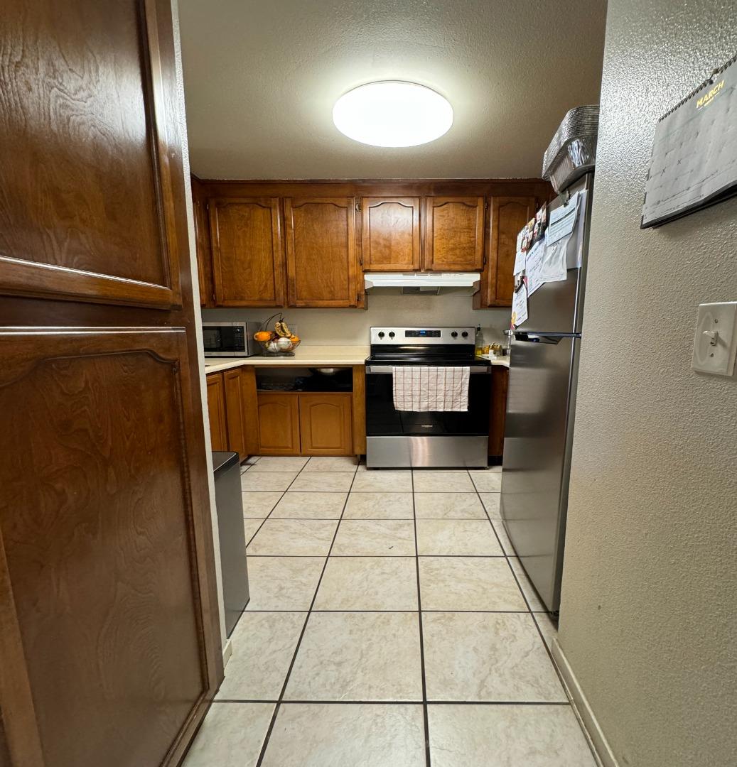 Detail Gallery Image 13 of 28 For 1055 Padre Dr #3,  Salinas,  CA 93901 - 2 Beds | 1 Baths
