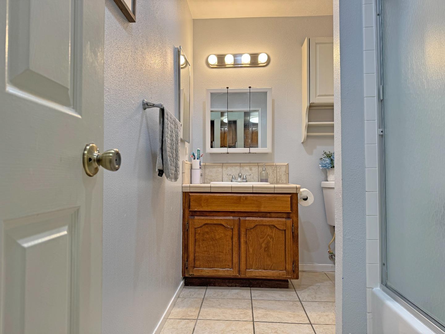 Detail Gallery Image 19 of 28 For 1055 Padre Dr #3,  Salinas,  CA 93901 - 2 Beds | 1 Baths