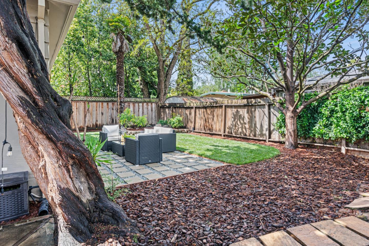 Detail Gallery Image 38 of 52 For 789 17th Ave, Menlo Park,  CA 94025 - 3 Beds | 1 Baths
